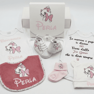 Kit Nascita Personalizzato con 2 Body, Scarpette, Bavetta, Cappellino, Calze e Scatolina